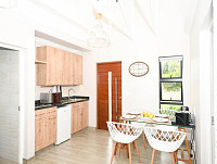 Linden Gap Guesthouse - Orchard Cottage 014 Web